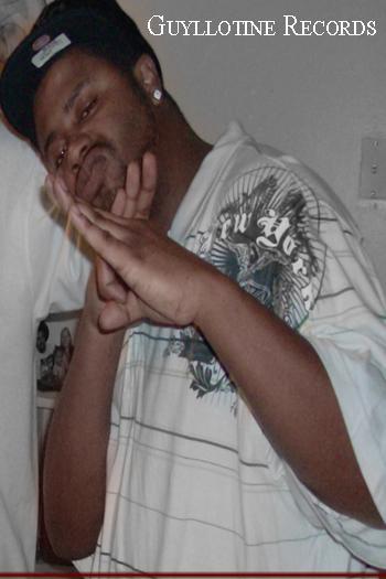 Date this attractive United States man Bandana24 from Springfeild US4796