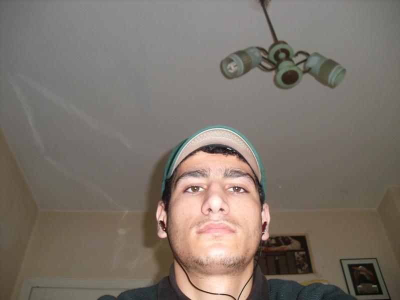 Date this georgeous England man Aras from England EN14