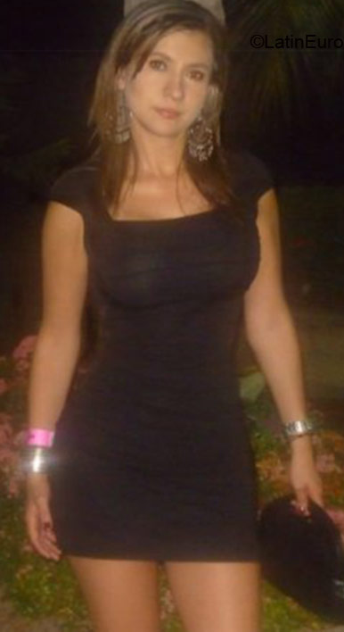 Date this fun Colombia girl Maria from Bogota CO1987