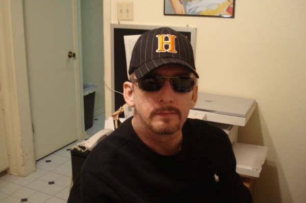 Date this nice looking United States man Txjrf2 from san antonio US4954