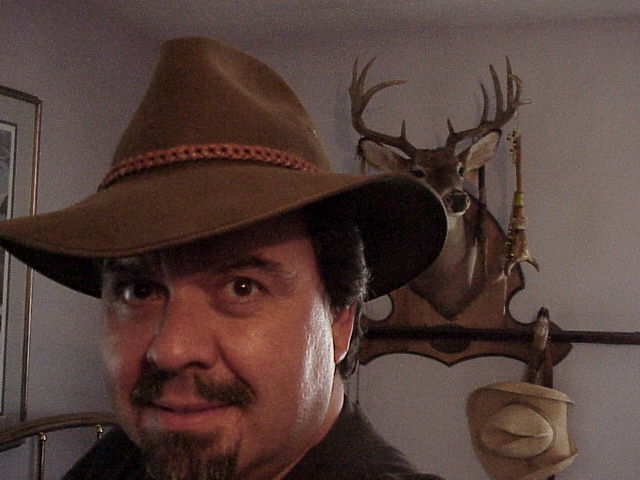 Date this happy United States man RANCE from Salem US5008