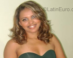 Date this foxy Brazil girl Clenilde from Palmas BR2169