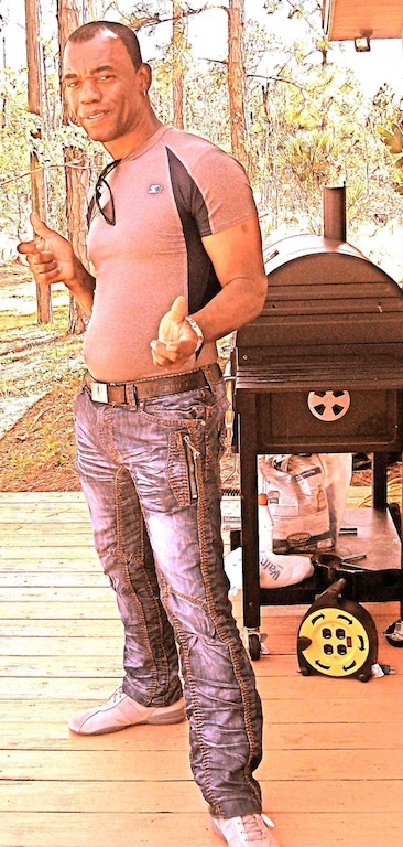 Date this cute United States man Onelovecool from Naples US5041