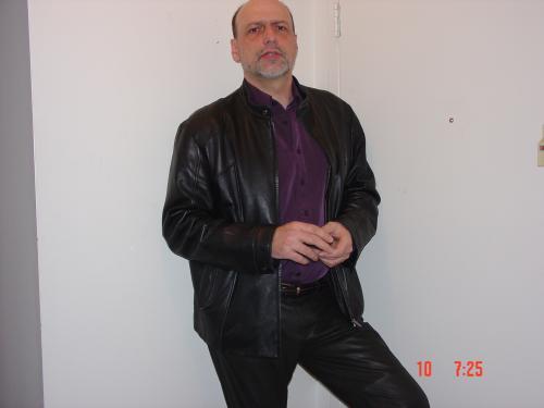 Date this hot United States man Roger442 from springs US5098