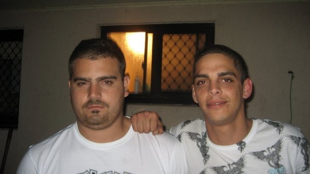 Date this tall Australia man Ari from Perth AU103