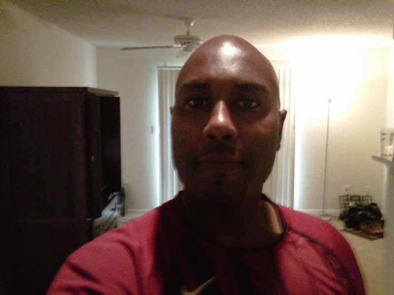 Date this nice looking United States man Gregory from College Park US5314