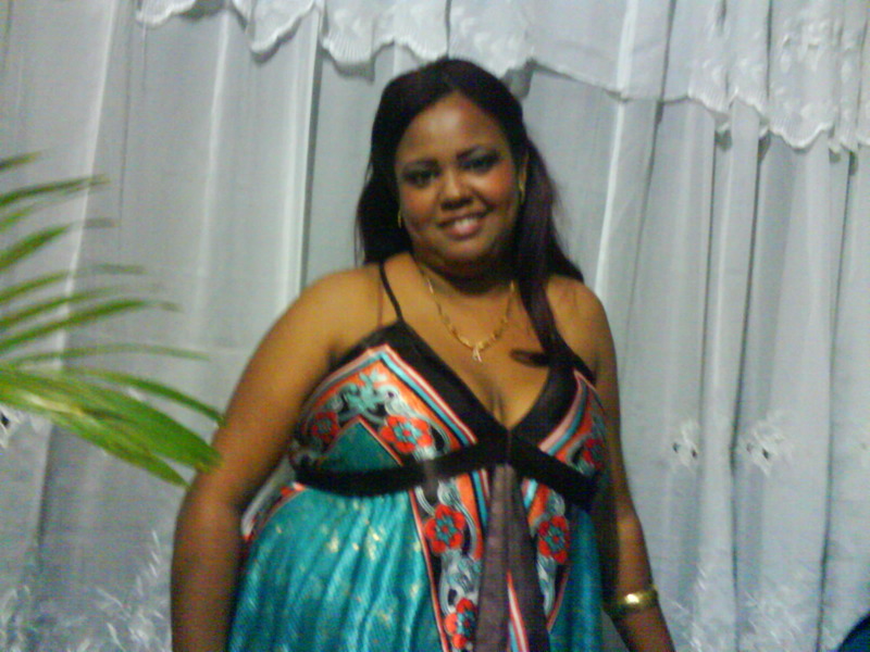 Date this happy Dominican Republic girl Idelma from Santiago DO3349