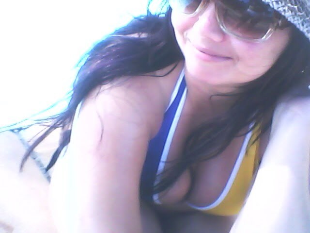 Date this passionate Brazil girl Karolinne from Sao Paulo BR2485