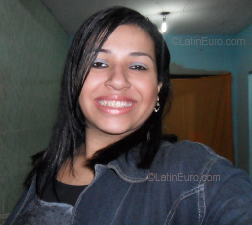 Date this georgeous Brazil girl Manddy from Sao Goncalo BR2548