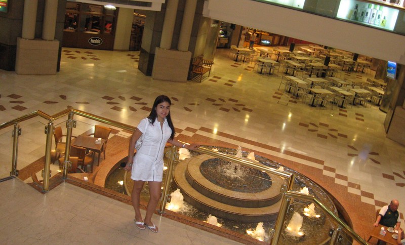 Date this georgeous Colombia girl Pequitas from Bucaramanga CO3473