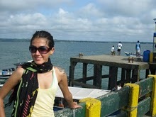 Date this happy Colombia girl Myrta from Cali CO3572