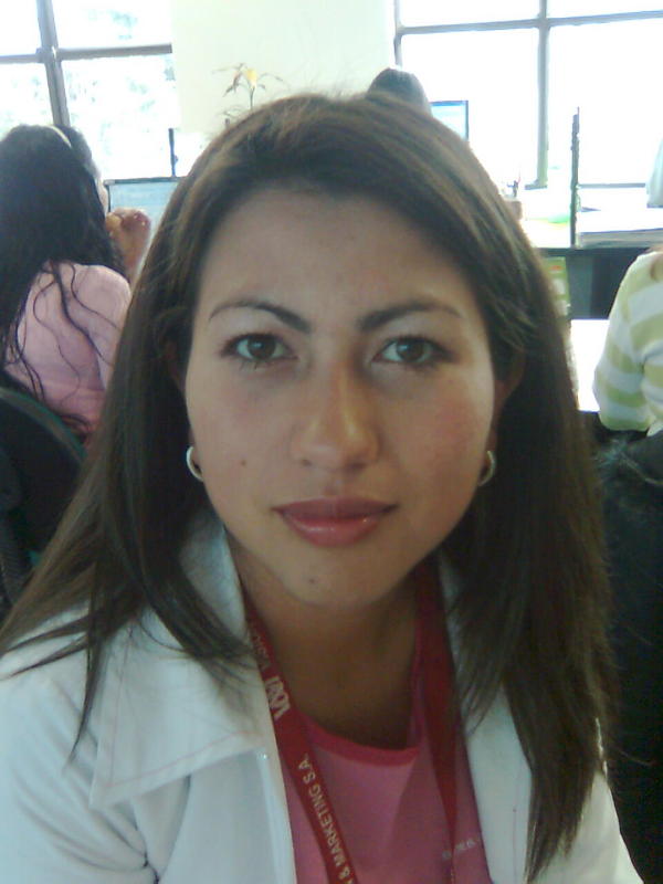 Date this funny Colombia girl Inirida from Bogota CO3590