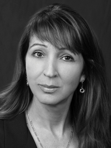 Date this stunning Colombia girl Paola Maury from Medellin CO3652