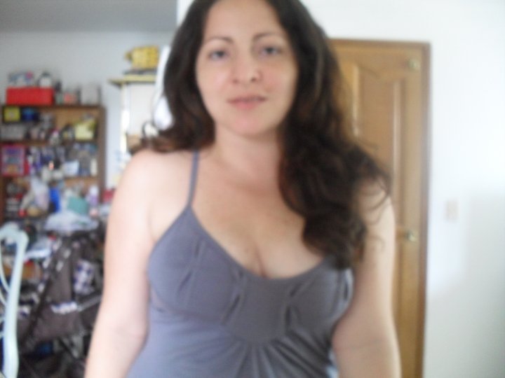 Date this stunning Colombia girl Carolina Lanche from Barranquilla CO3661