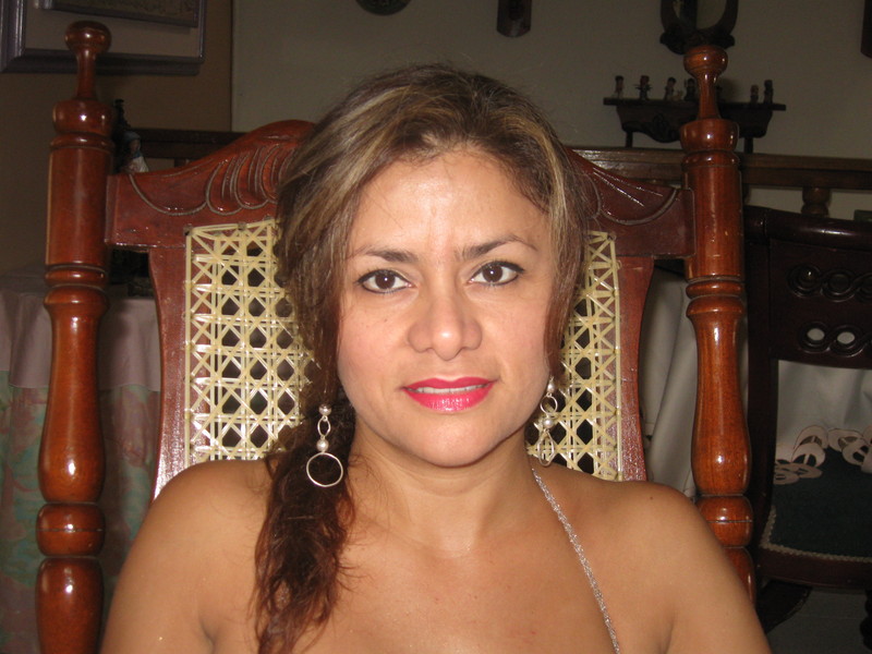 Date this gorgeous Colombia girl Maria Eugenia V from Pereira Risaralda CO3804