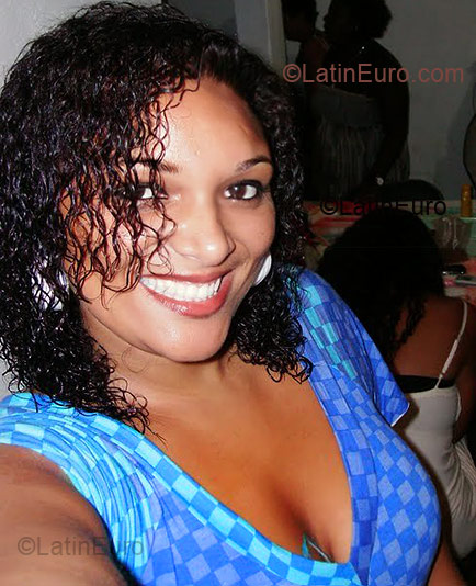 Date this fun Brazil girl Mandiita from Rio De Janeiro BR2852