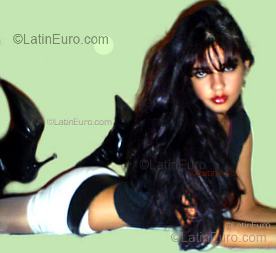Date this sultry Brazil girl Josie Helen from Sao Jose do Rio Preto BR4548