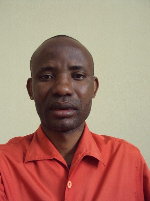 Date this funny Angola man Jose Ndala from Sumbe AO7