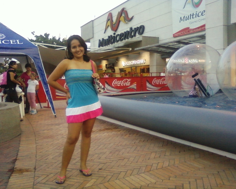 Date this attractive Colombia girl Katy from Cali CO4012