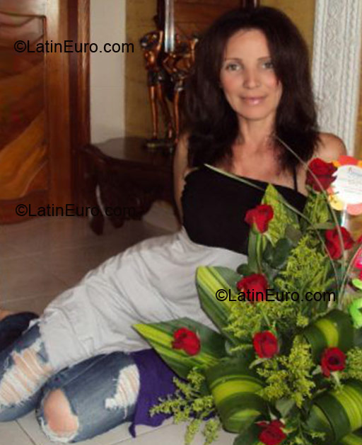 Date this sultry Colombia girl Erika gomez from Barranquilla CO4052