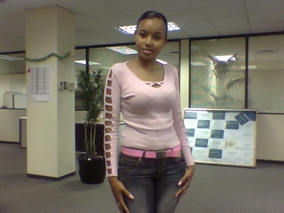 Date this young Cote D'Ivoire girl Vinay from Abidjan CI16