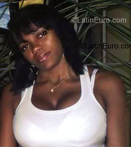 Date this good-looking Brazil girl Bernadete from Natal BR2988