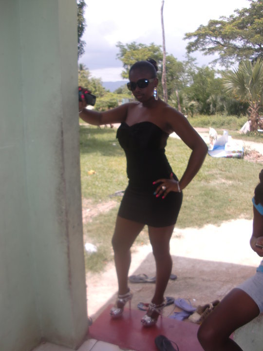 Date this foxy Jamaica girl JM89 from  JM89