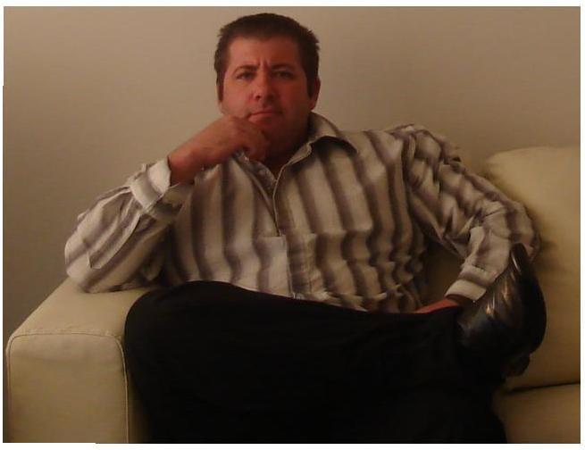 Date this voluptuous Australia man Dylan73 from Brisbane AU125