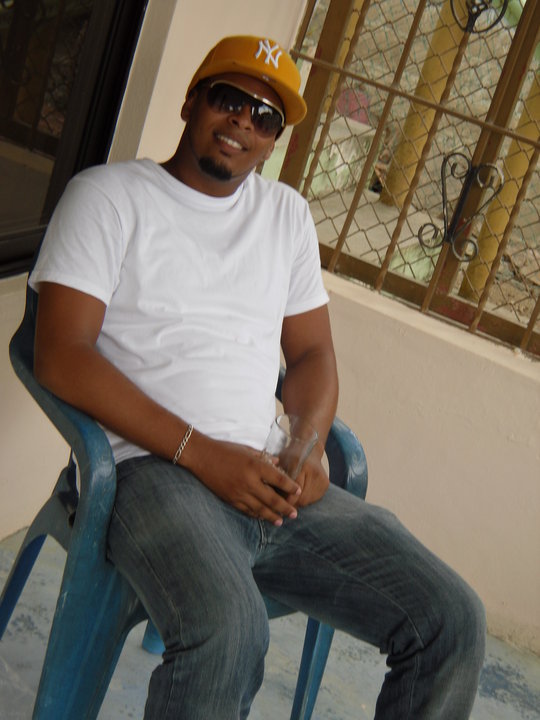 Date this foxy Dominican Republic man Edgar from Santo Domingo DO4397