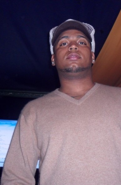 Date this hot United States man El_palomo from Bronx US6251