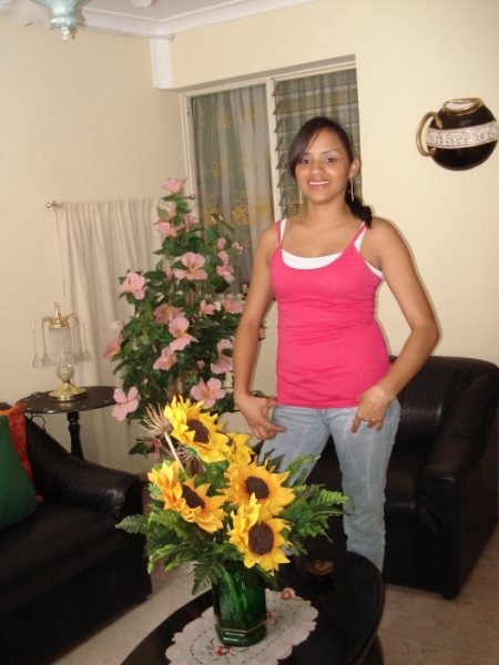 Date this foxy Colombia girl Maira patricia from Medellin CO4414