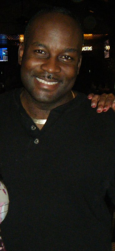 Date this voluptuous United States man Uluvme4real from Raleigh US6481