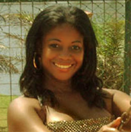 Date this good-looking Brazil girl Roqueline from Salvador BR6177