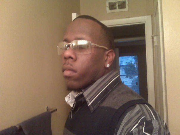 Date this hard body United States man Trac83 from Montgomery US6512