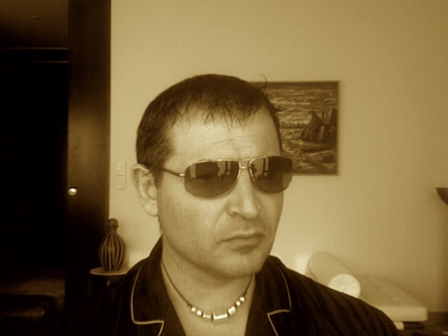 Date this delightful Australia man Artbrancusi from Melbourne AU131