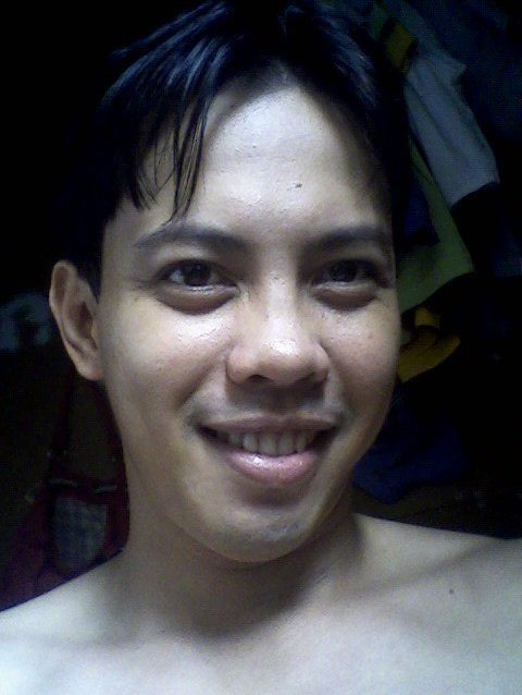 Date this tall Philippines man Regel from Cebu City PH297