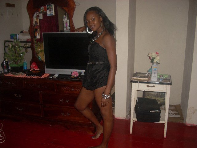 Date this delightful Jamaica girl Desmarie from Kingston JM101