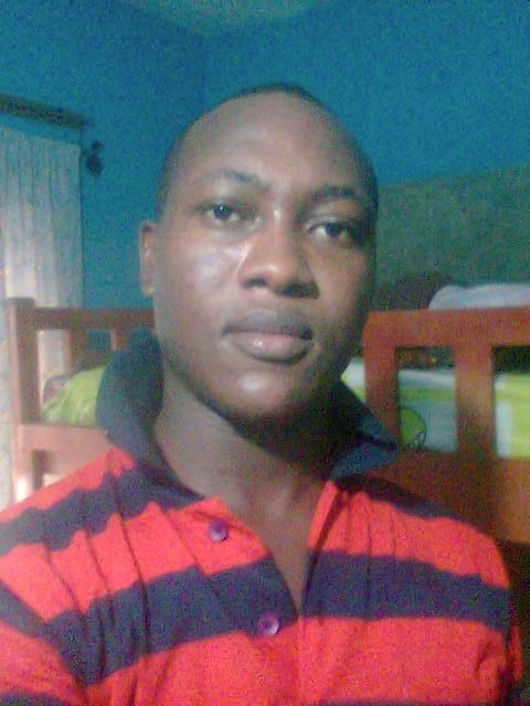 Date this charming Nigeria man Cyil from Lagos NG294