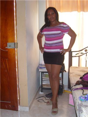 Date this tall Colombia girl Helen from Cartagena CO4616