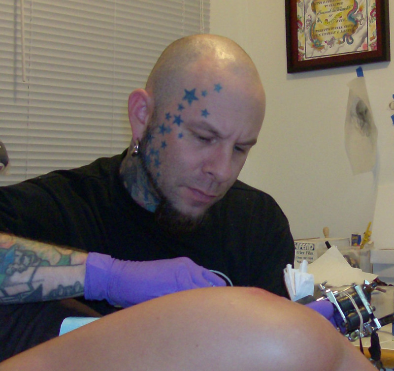 Date this charming United States man Ghostattooz from Hawley US6741