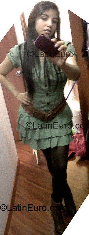 Date this foxy Colombia girl Tatiana from Bogota CO6832