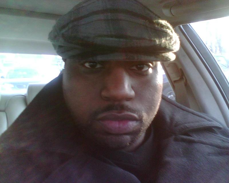 Date this good-looking United States man PRETTYTOESLOVER from Washington,dc US6831