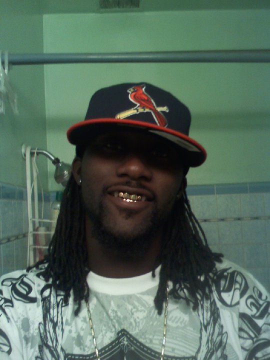 Date this foxy United States man DREADHEAD5 from St.petersburg US6912