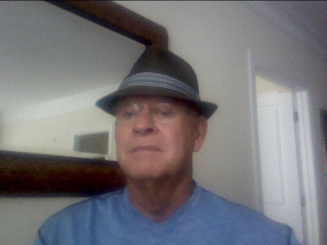 Date this cute United States man Smoakinjoe from Charleston US6919