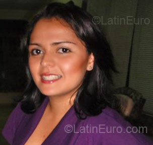 Date this lovely Colombia girl Diana Maria from Cali CO4740