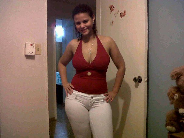 Date this exotic Dominican Republic girl Jade2226 from Santo Domingo DO4886