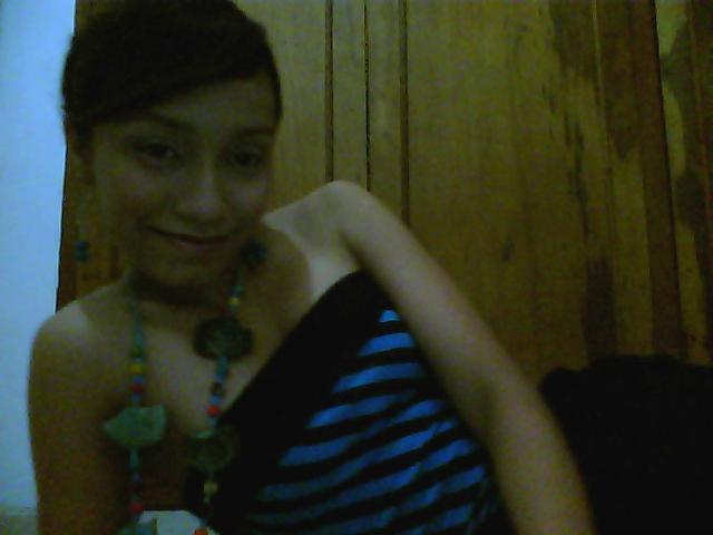 Date this sultry Colombia girl Ecba from Cartagena CO4758