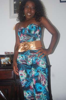 Date this attractive Brazil girl Charlene from Rio De Janeiro BR3404