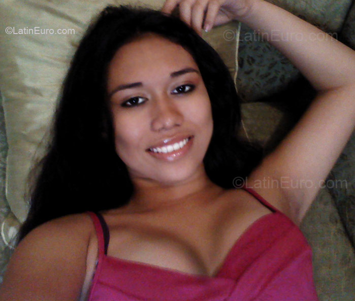 Date this attractive Guatemala girl Sandra Patricia from Mazatenango GT7