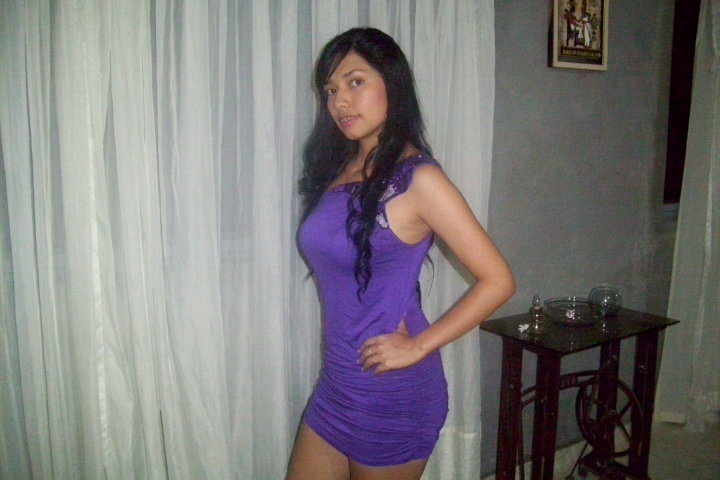 Date this young Colombia girl Yessica from Single CO4810